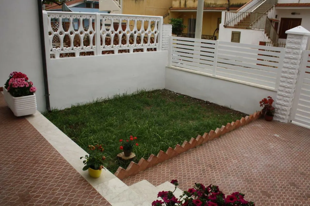 הוילה סנטה קרוצ'ה קמרינה Casa Eucalipto